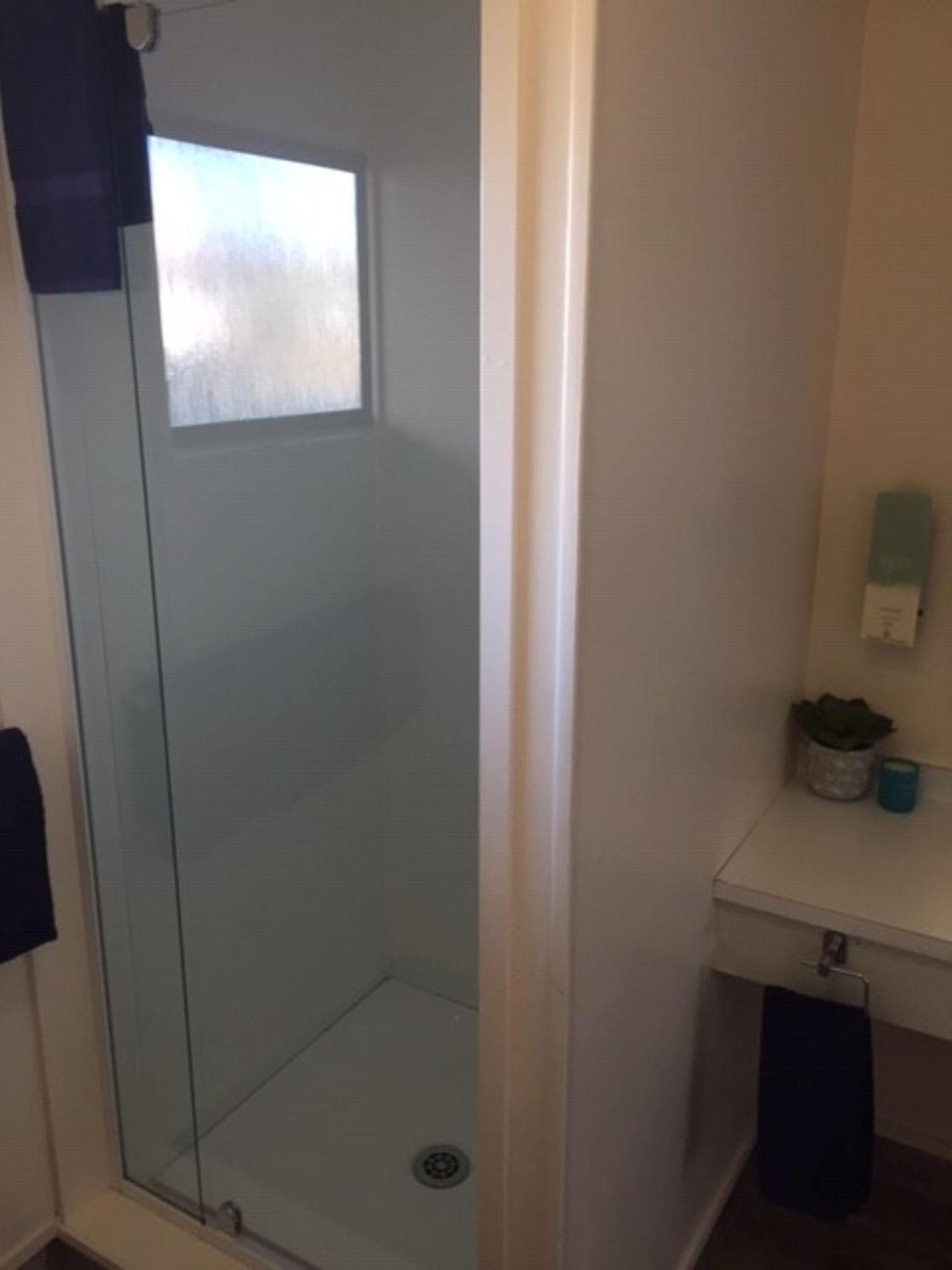 ペムブルーク モーター ロッジ ファンガレー 部屋 写真